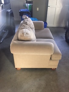 La-Z-Boy Couch - Excellent Condition