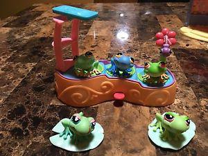 Littlest Pet Shop frog Lot