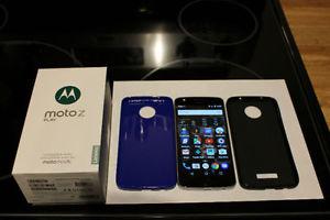 New Unlocked Motorola Moto Z Play includes 2 cases