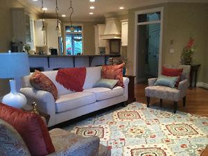 New couch & chairs & 6x9 rug,