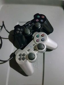 Ps2 controllers near mint. 100% tested and working great