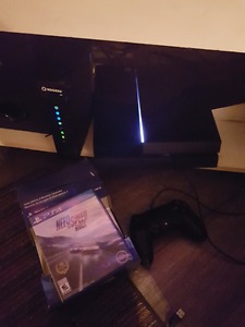 Ps4 with need for speed and 1 controller