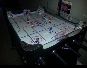 Rod hockey table