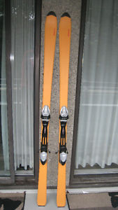 Skis & Poles - Nordica 180