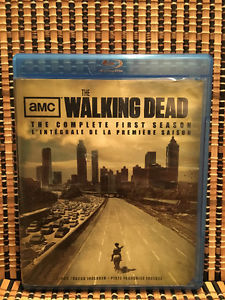The Walking Dead: Season One (2-Disc Blu-ray)