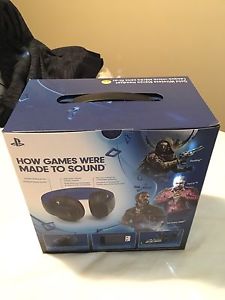Wanted: PS4 Gold Wireless Stereo Headset