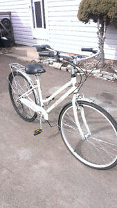 Woman's Schwinn Bicycle