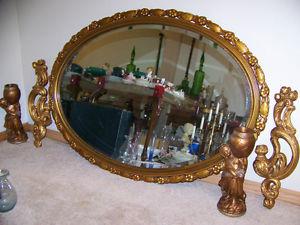 ANTIQUE MIRROR WITH SCONCE