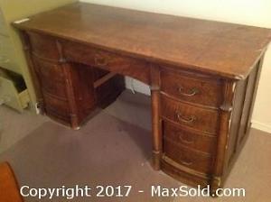 Antique Oak double pedestal desk with pencil drawer