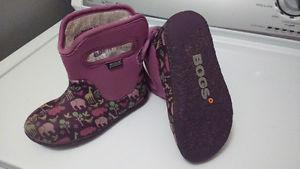 BABY BOGS Size 9