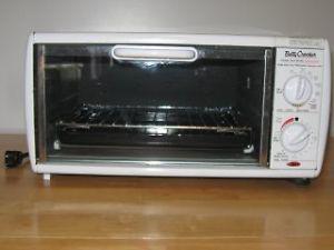 Betty Crocker Toaster/Broiler Oven