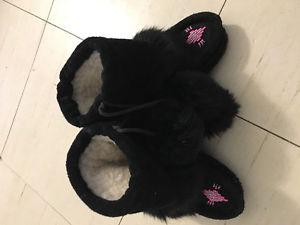 CHILDRENS MUKLUKS