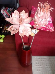 For sale beautiful flowers and vase $ 30