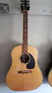 GIBSON J15..with PICKUP and new guitar wireless system