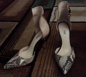 Guess ladies 4" high heel shoes
