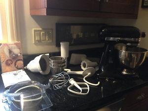 Kitchen Aid Mixer (Like New)