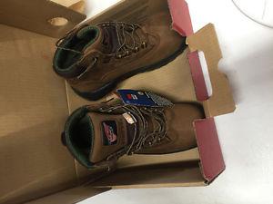 Ladies Red Wing work boots. Brand New