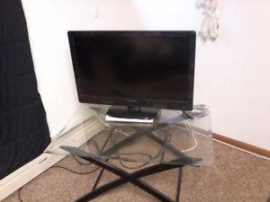 New DYNEX tv perfect condition, with VHS chord included