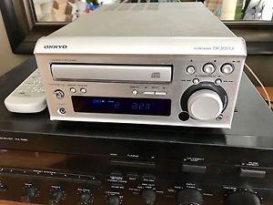 ONKYO CD Receiver CR-305TX compact amplifier w/ remote