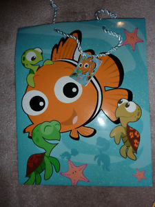Set of 6 Disney Pixar Bag and Boxes (3 of each with tisssue)