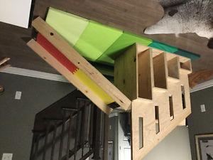 Stability bar, 3 floor mats, handmade wooden slide