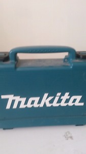 Wanted: Makita 12V Max Li-ion Cordless Impact Driver Kit