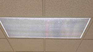 42 Fluorescent Light Fixtures with Diffuser