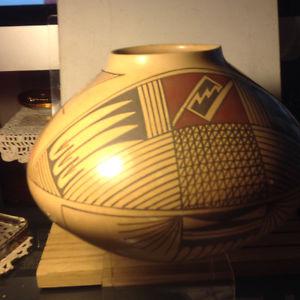 Amazing Mata Ortiz Pottery Decorated Vase