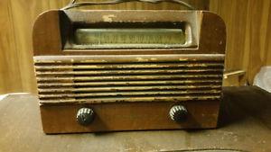 Antique wooden table top Radio in working condition