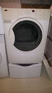 For Sale: Kenmore Elite HE4 dryer with pedestal - white