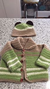 Knit toddler hat and sweatwr