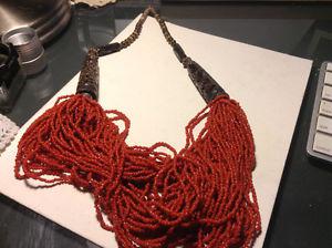 OLD RED CORAL NECKL