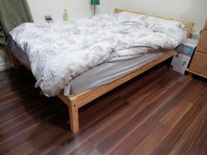 Real wood double bed, like new, clean and nice