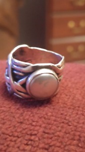 Silpada 925 Sterling Pearl Ring
