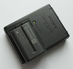 Sony BC-VM10 Battery Charger and Battery