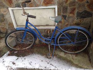 Vintage Scwinn Bicycle