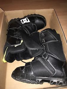 Wanted: Snowboard boots