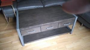 COFFEE TABLE WITH 3 DRAWERS