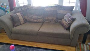 Couch, coffee table and 2 end tables