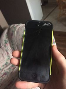 Cracked iPhone 5 16GB $65 if gone today