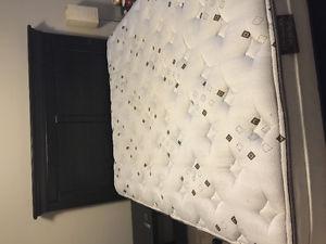 Free Queen size bed