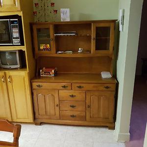 Hutch, All Hardwood, excellent condition.