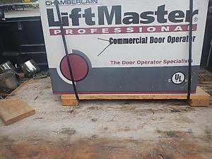 Lift Master Commercial Door Opener
