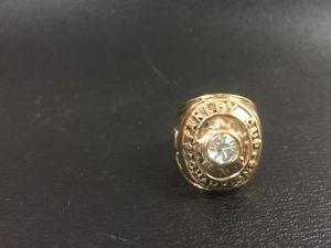 Replica  Toronto Maple Leaf Stanley Cup ring