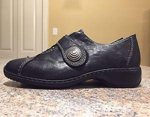 Rieker anti stress shoes: never worn