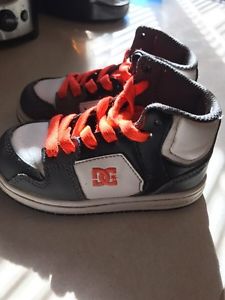 Toddler 7T dc shoes