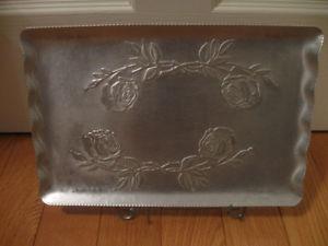 VINTAGE 9" x 13" PEWTER SERVING TRAY with FLUTED EDGE