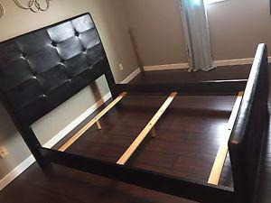 Wanted: Queen sleigh bed
