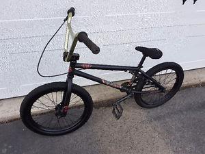We the people Justice bmx