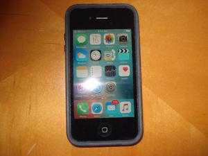 iPhone 4s, In Mint Cond. Unlocked, With Charger & Apple Box